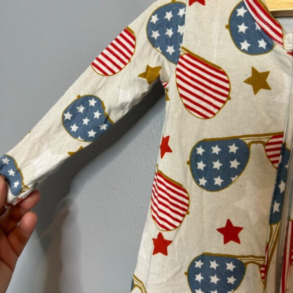 GIGI & MAX bamboo soft aviator red, white & blue print sleeper size 3 months - Picture 2 of 6